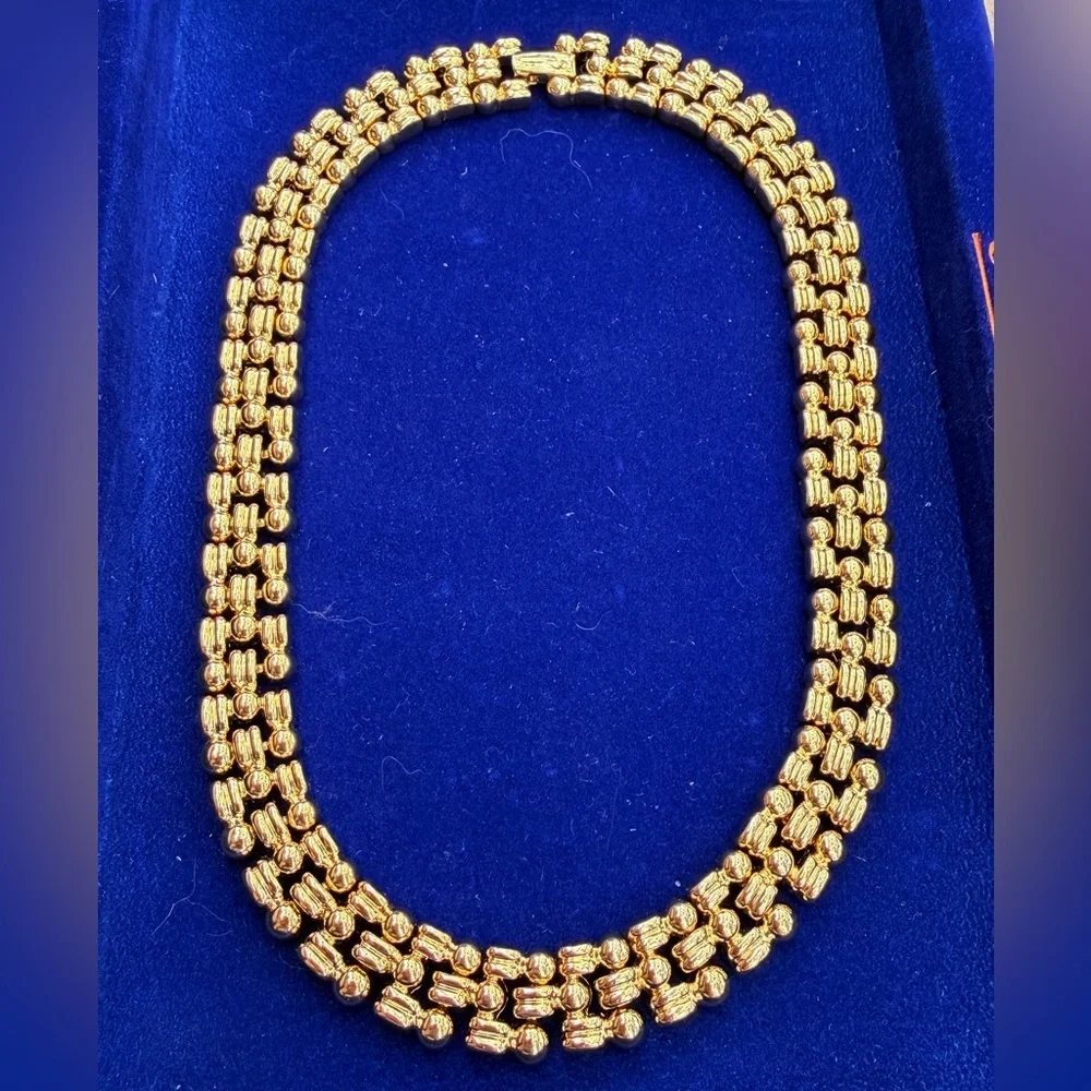 Vintage Ultra-Heavy Gold Plated Panther Link Necklace – 116g Couture Quality